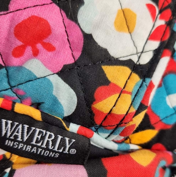 Waverly Insprirations Floral Bag with several pockets EUC - Picture 2 of 5
